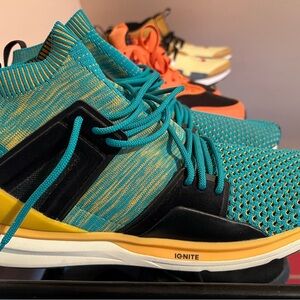 Punas for an awesome summer look!